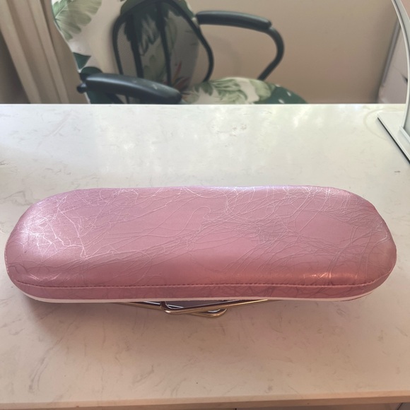 Arm rest for nails - Picture 3 of 3